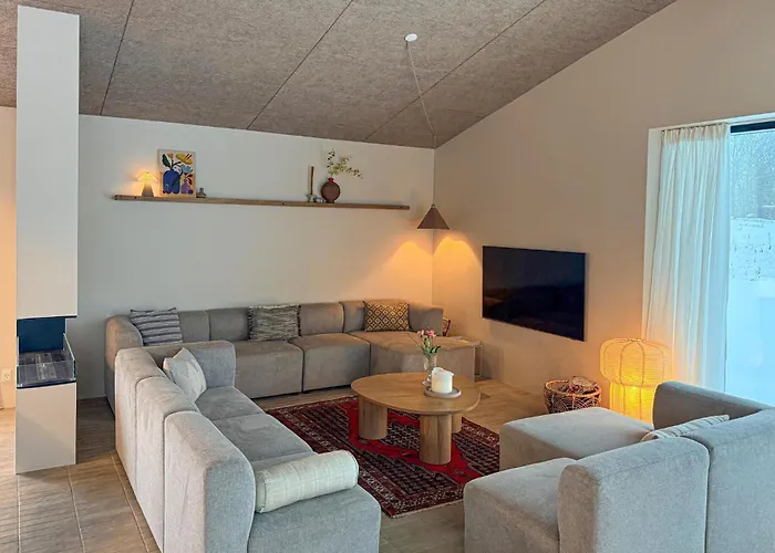 Nyaraló 4 Bedroom Beautiful In Haderslev