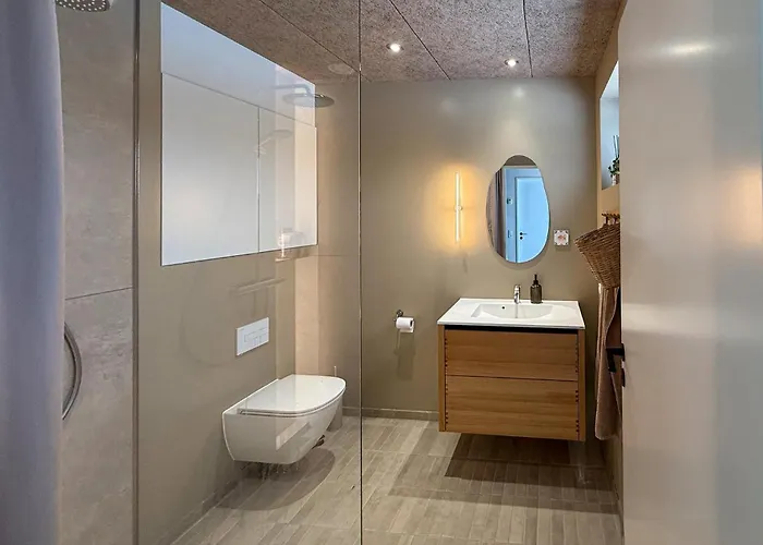 別荘 4 Bedroom Beautiful In